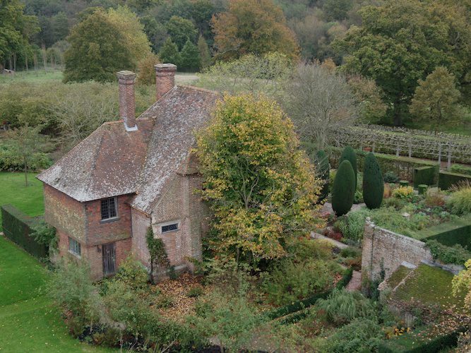 Sissinghurst, Vita Sackville West, The Perfect Weekend, Vicki Archer