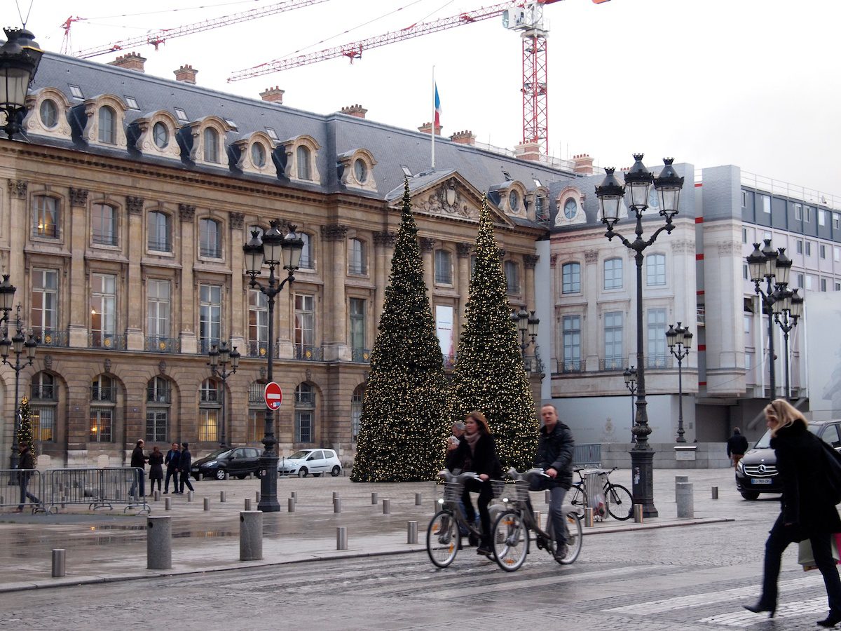 Place Vendome, Is There Anywhere More Romantic? - Vicki Archer